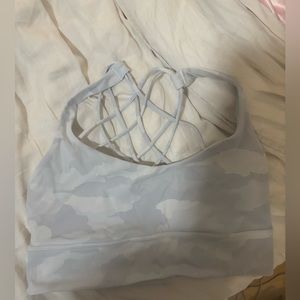 Lululemon free to be long line sports bra